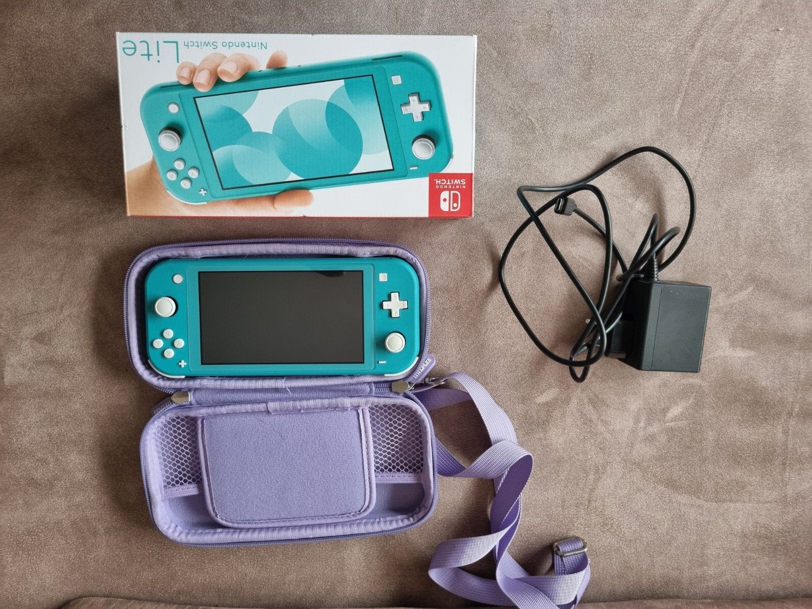 Switch Lite, Ophalen of Verzenden, Zo goed als nieuw, Zonder controller, Switch Original