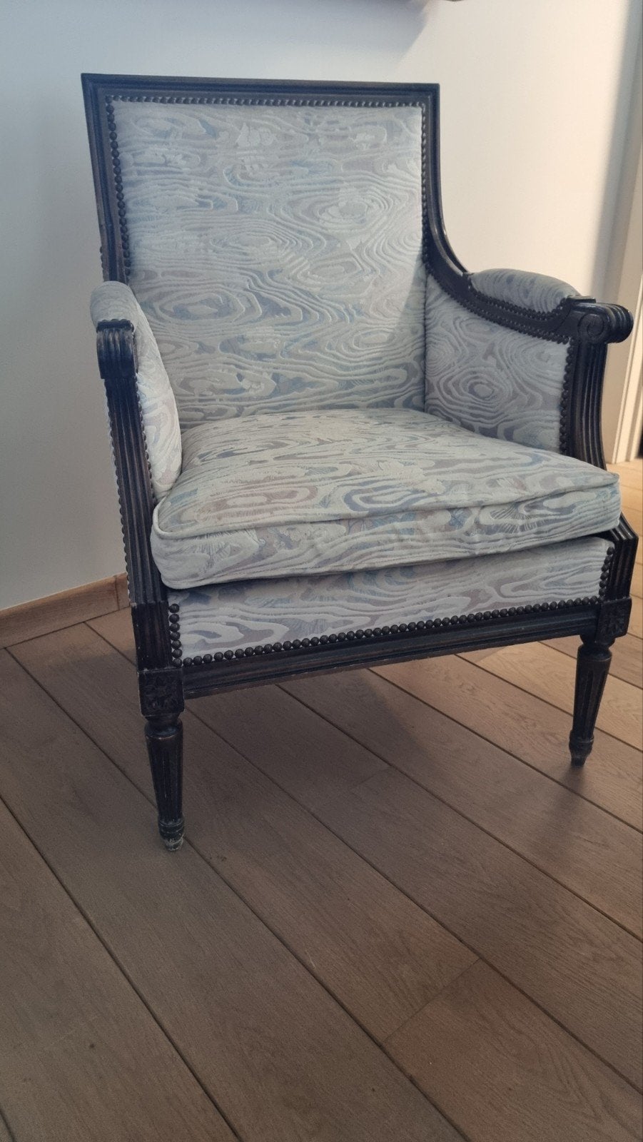 bijzetzetel Louis XVI, Ophalen