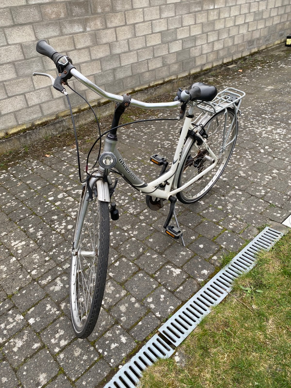 Damesfiets Minerva met 7 versnellingen, Fietsen en Brommers, Fietsen | Dames | Damesfietsen, Gebruikt, Velgrem, Versnellingen