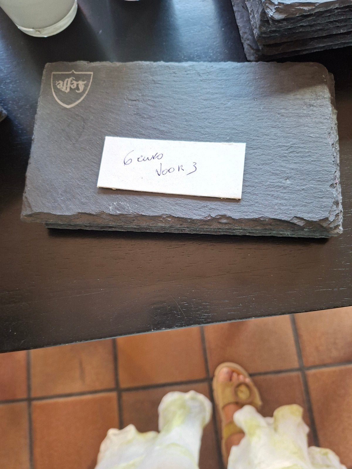 leien aperitiefbordjes, Verzenden