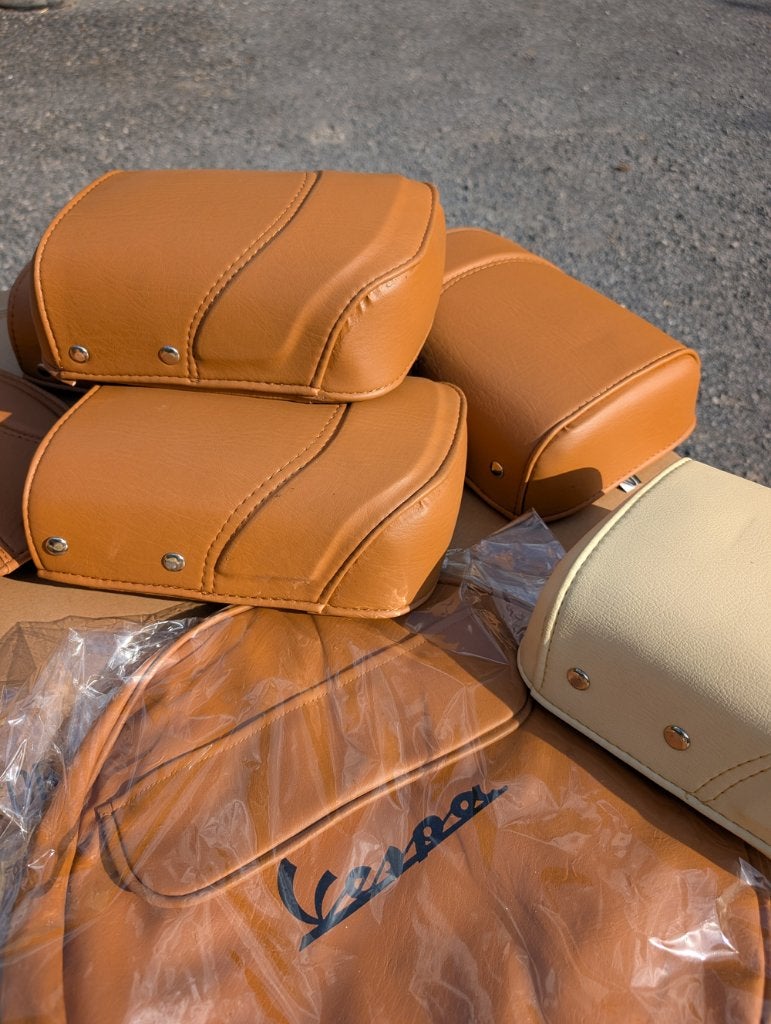 Zadelhoezen en buddyseats voor Vespa Large Frame, Ophalen