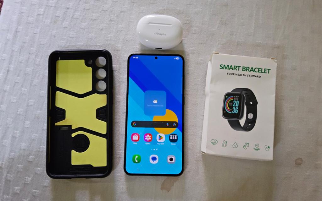 Samsung galaxy S23+, bijna nieuw, 256gb, met accessoires, Telecommunicatie, Mobiele telefoons | Samsung, Ophalen of Verzenden