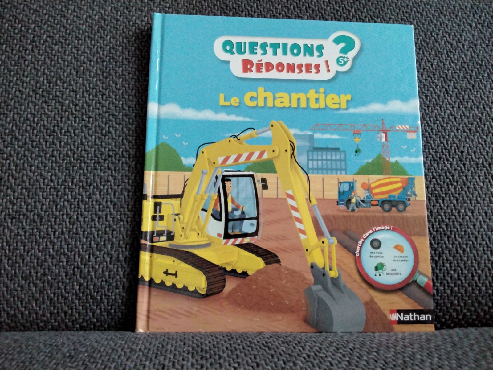 Le chantier, Enlèvement