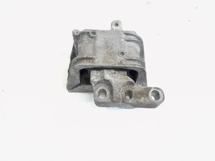 Support moteur d'un Volkswagen Passat, Volkswagen, -, 3 mois de garantie, Utilisé