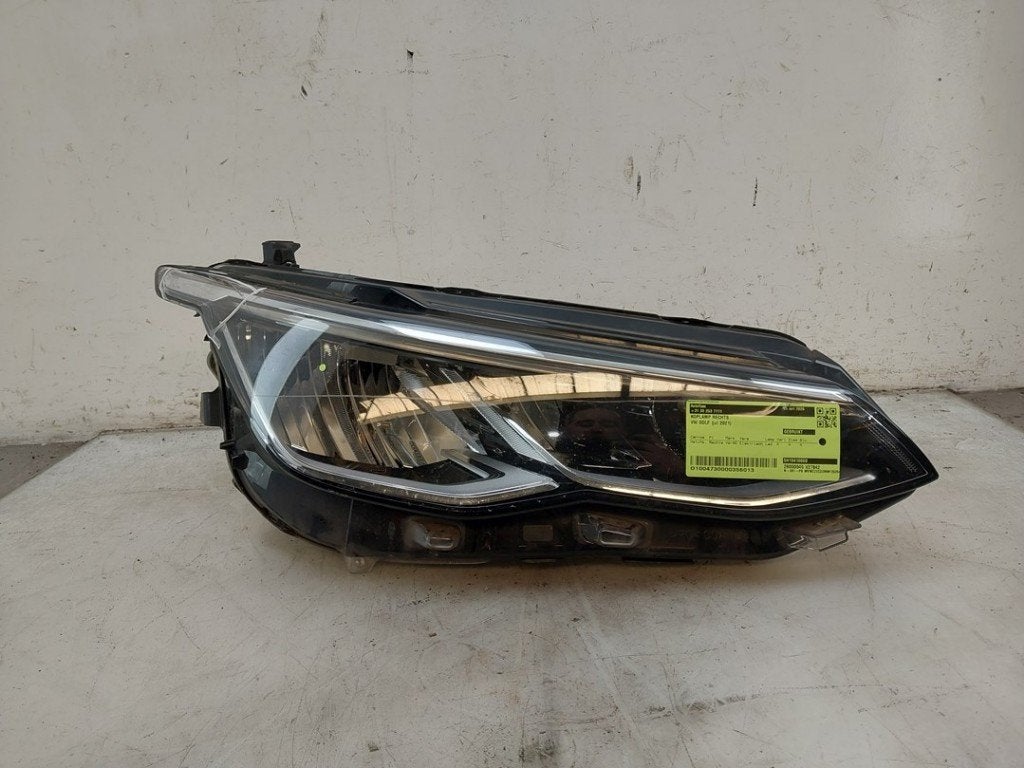 PHARE / OPTIQUE AVANT DROIT Volkswagen Golf VIII (CD1), Dhr. J. Ham, Volkswagen, Administratie@autoham.nl, Utilisé