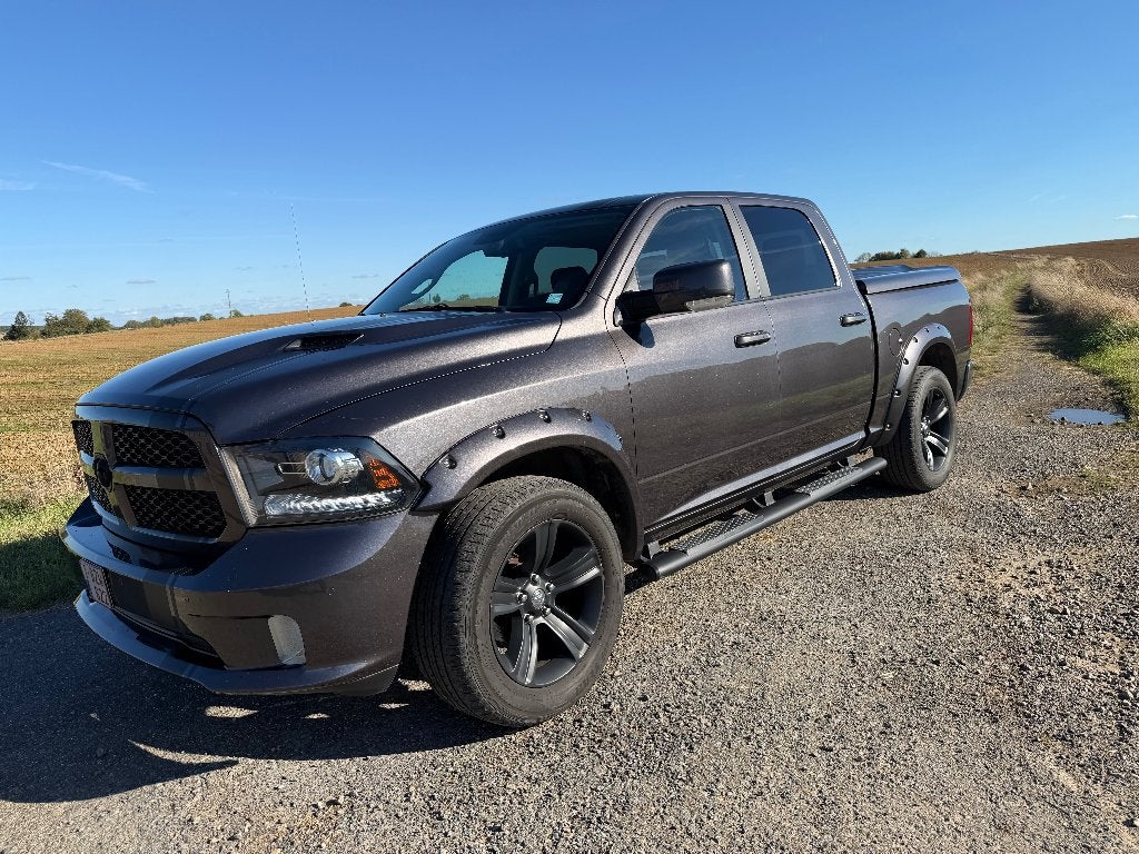 Dodge ram crew cab 1500, Cuir, Argent ou Gris, Achat, Carnet d'entretien