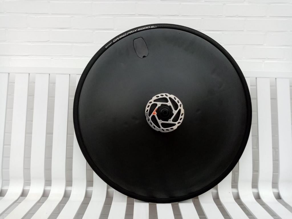 Vol achterwiel, hooked, voor schijven, bandjes/tubeless, Fietsen en Brommers, Wiel, Ophalen of Verzenden, Zo goed als nieuw, Tijdrit-/triatlonfiets