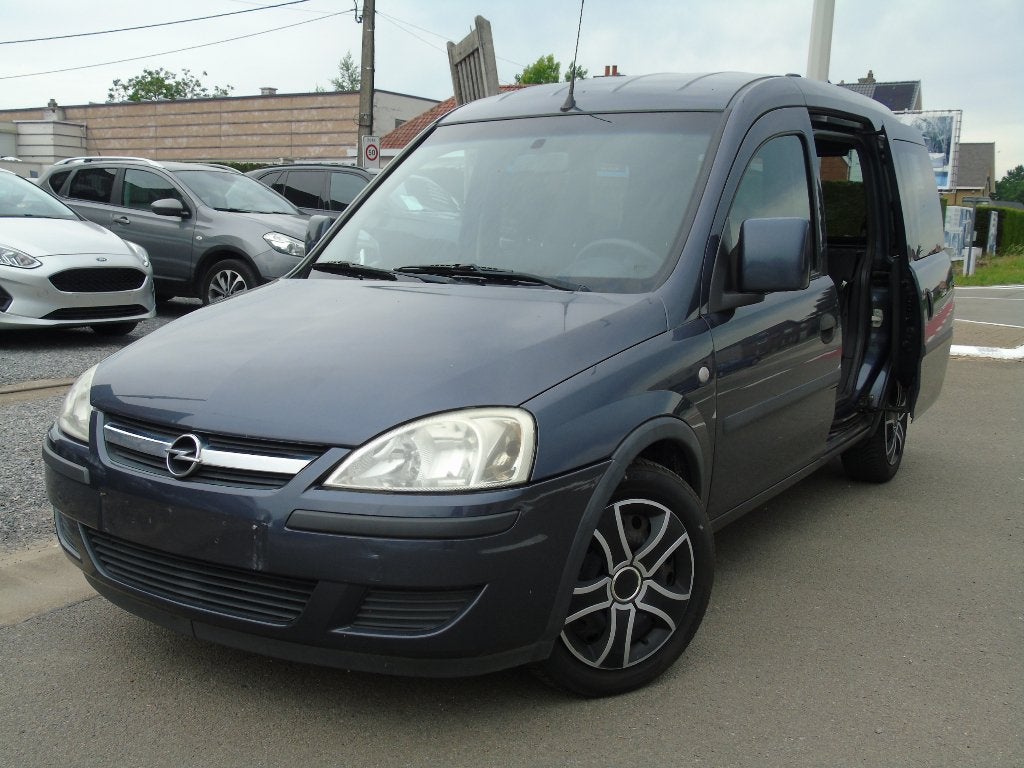 Opel Combo 1.4i Benzine *2008 *5Plts *Dubbele schuifdeuren, Autos, Opel, https://public.car-pass.be/vhr/e8141ed1-736e-4c76-b1a1-2858ecf0c492