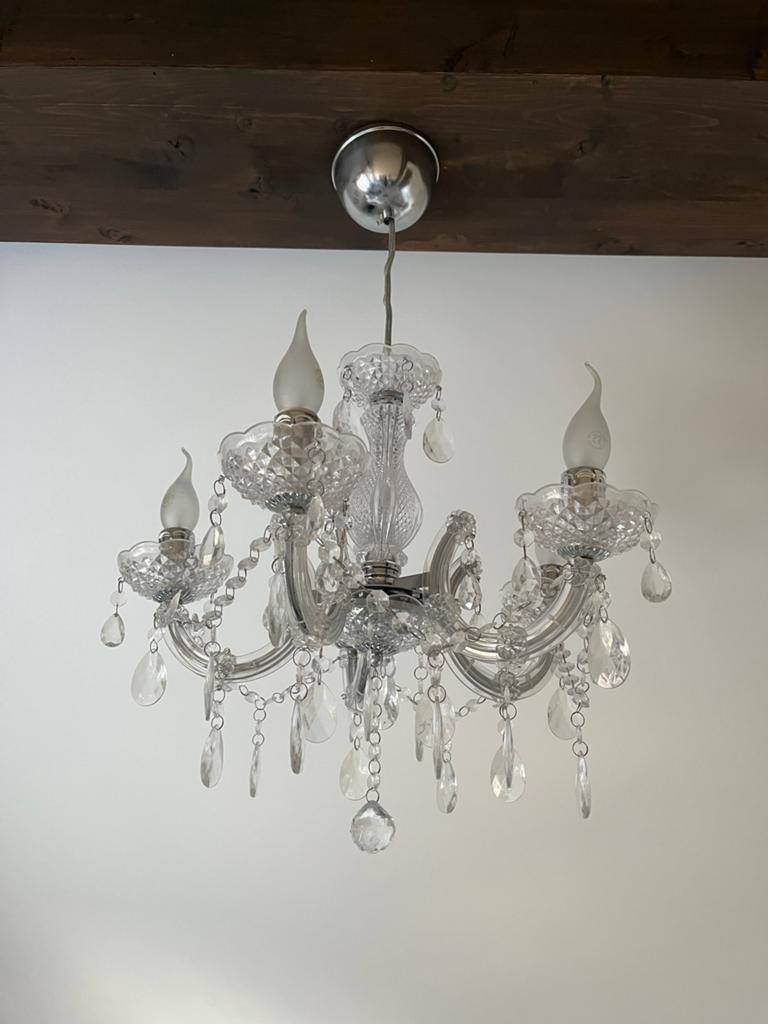Mooie kroonluchter met ledverlichting., Enlèvement, Comme neuf, Synthétique