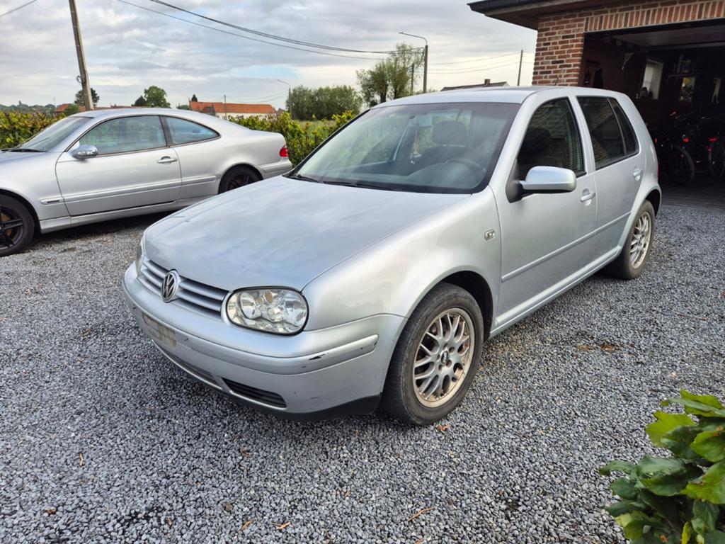 Golf 4 tdi Rabbit * 2003 * 1e eigenaar * 1500 euro*, Auto's, Volkswagen, Particulier, Golf, ABS, Airbags, Alarm, Boordcomputer