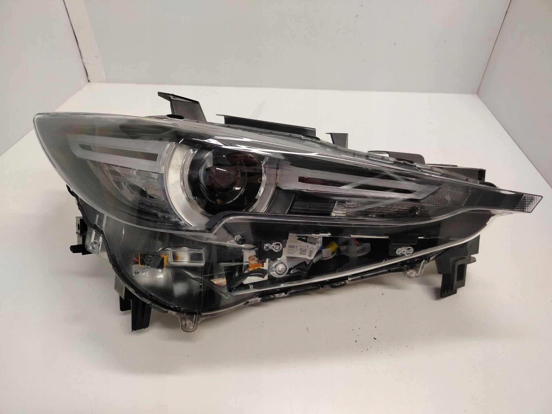 Phare droit Mazda CX5 KB8P51030K, Shinchi, Fuchu-Cho 3-1
730-8670  Hiroshima, Mazda Motor Corporation, Info@mazda.co.jp, Mazda