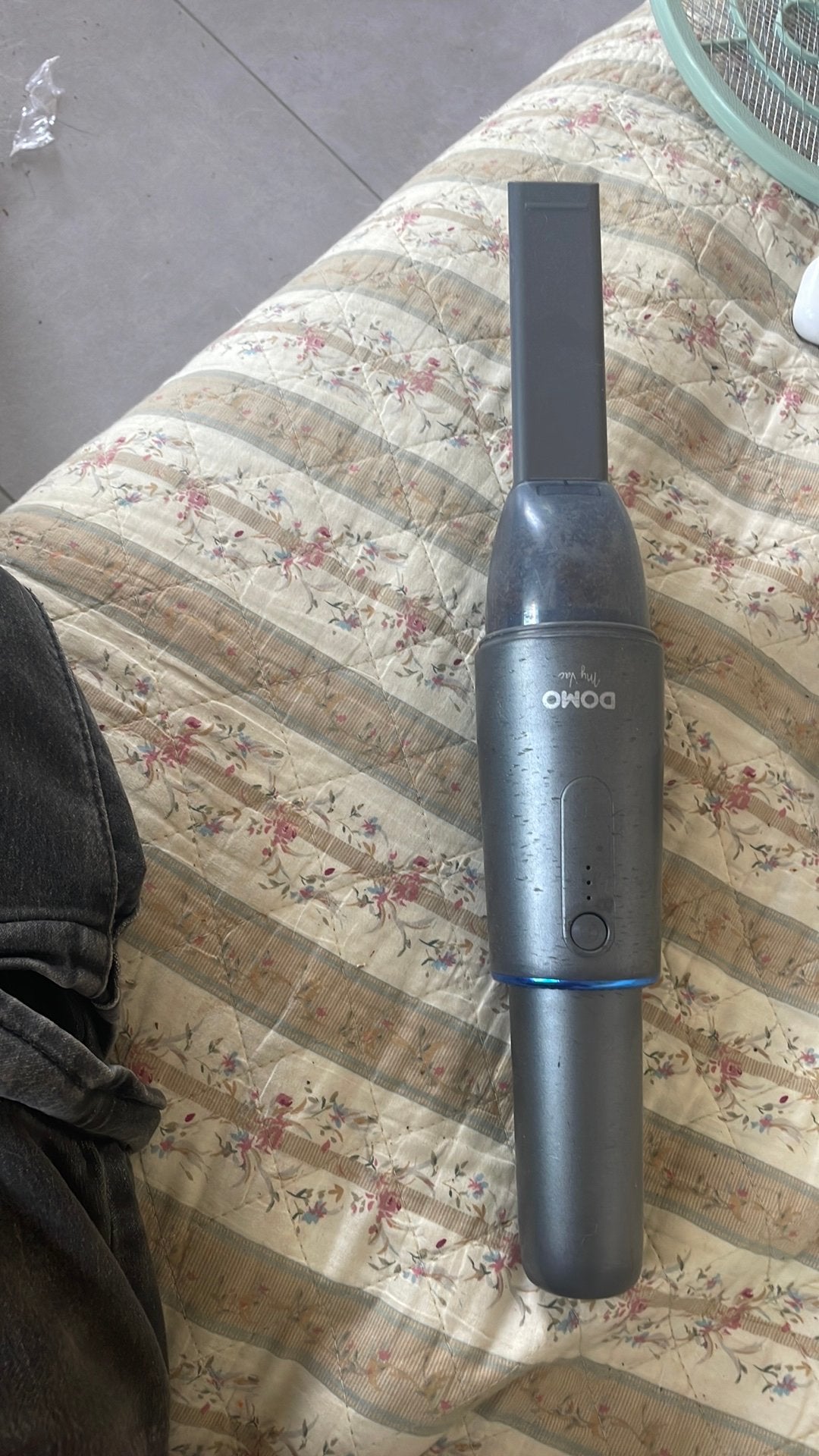 (Auto) mini stofzuiger DOMO, Elektronische apparatuur, Ophalen, Zo goed als nieuw