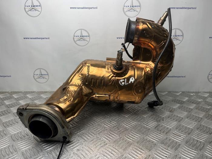 Catalyseur d'un Mercedes GLA, -, 3 mois de garantie, Utilisé, -