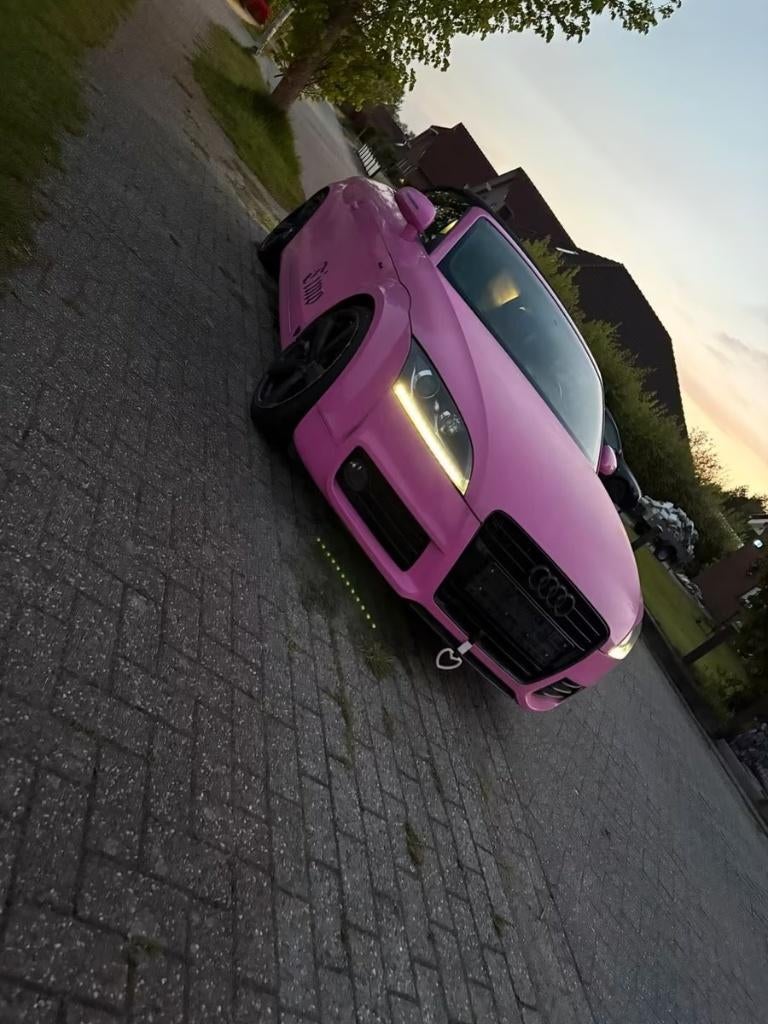 Audi TT modèle cabriolet couleur spéciale rose, Autos, Audi, Particulier, TT, Essence, Euro 5, Cabriolet, 2 portes, Boîte manuelle