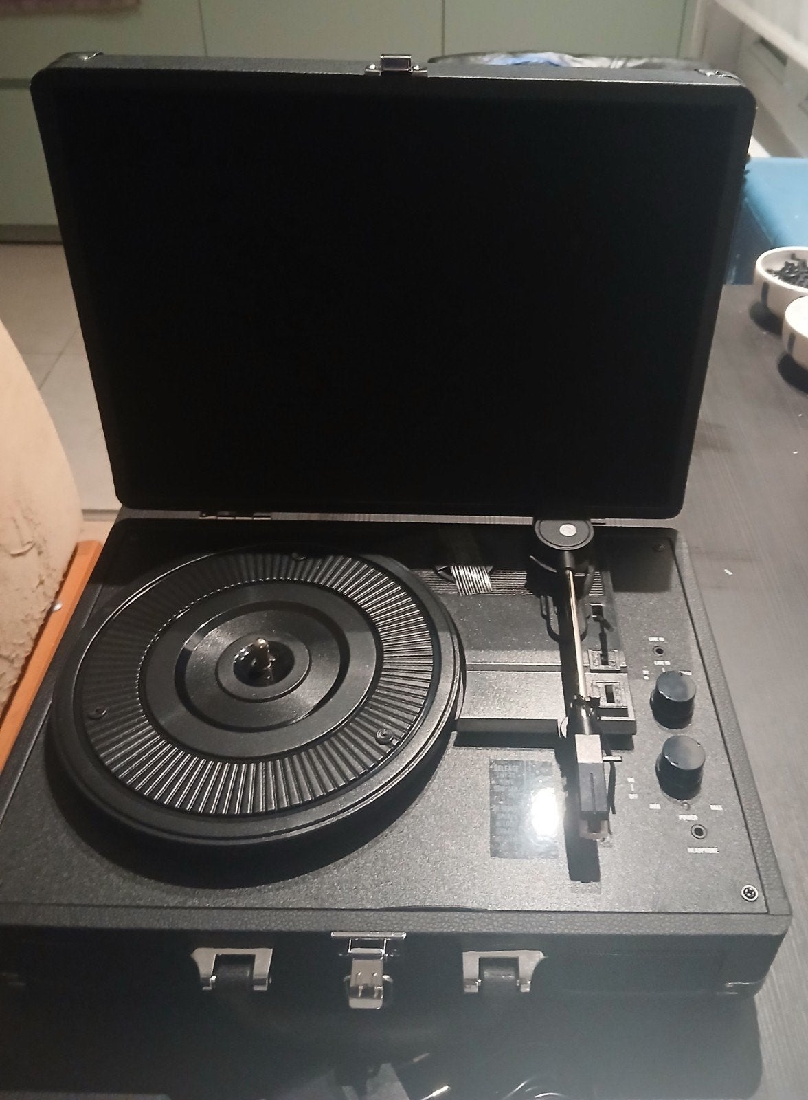 splinternieuwe platenspeler en 4 platen., Ophalen, Nieuw, Platenspeler, USB-aansluiting