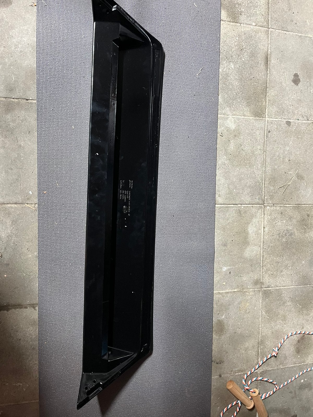 Spoiler hella vw golf mk2, Enlèvement