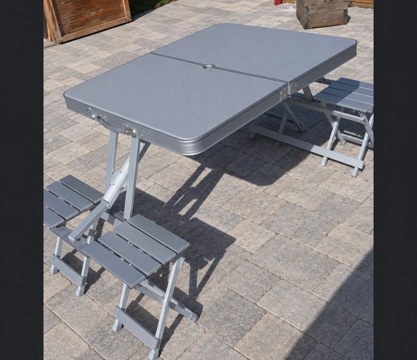 Bonjour, je vends une table pliable 0491.30.91.77, Enlèvement ou Envoi