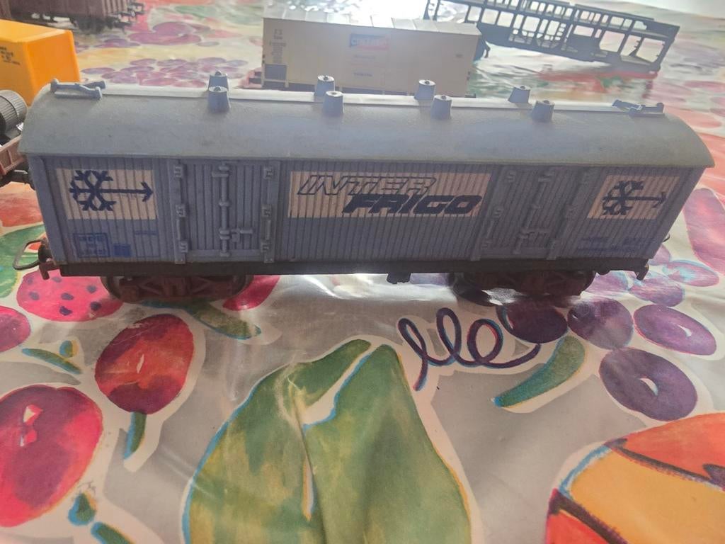 Model trein inter frigo, Ophalen