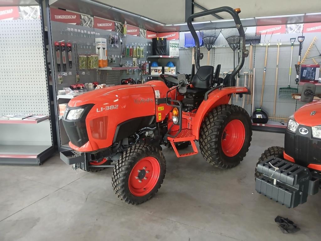 Kubota L1-382, Articles professionnels, Agriculture | Tracteurs, Enlèvement