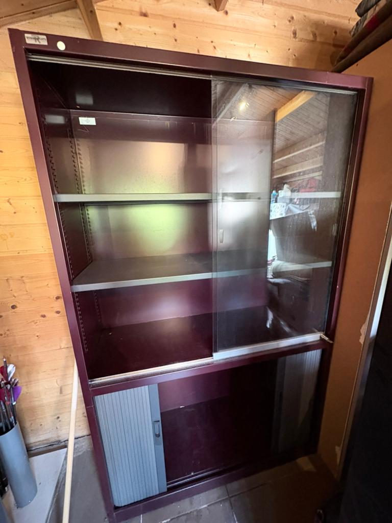 Vitrine kast, Huis en Inrichting, Ophalen, Met deur(en), 100 tot 150 cm, Zo goed als nieuw