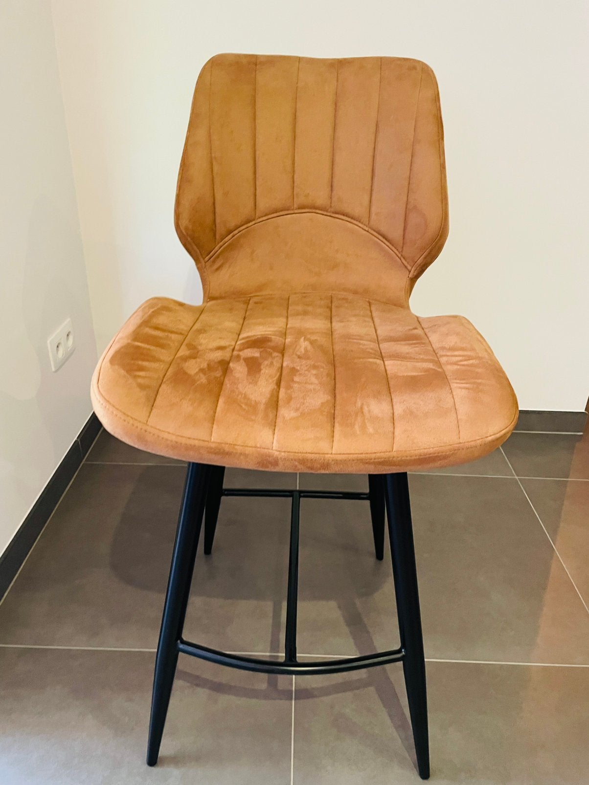 Bruine barstoelen, Huis en Inrichting, Ophalen, Zo goed als nieuw