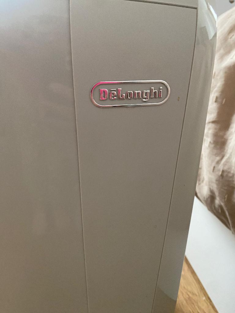 Delhongi airconditioner, Elektronische apparatuur, Airco's, Ophalen, Gebruikt, Minder dan 60 m³, 3 snelheden of meer