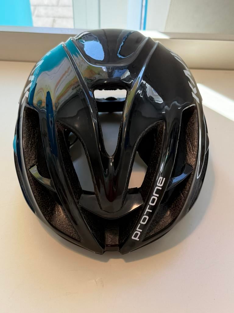Kask proton icon noir Medium, Fietsen en Brommers, Ophalen, Zo goed als nieuw
