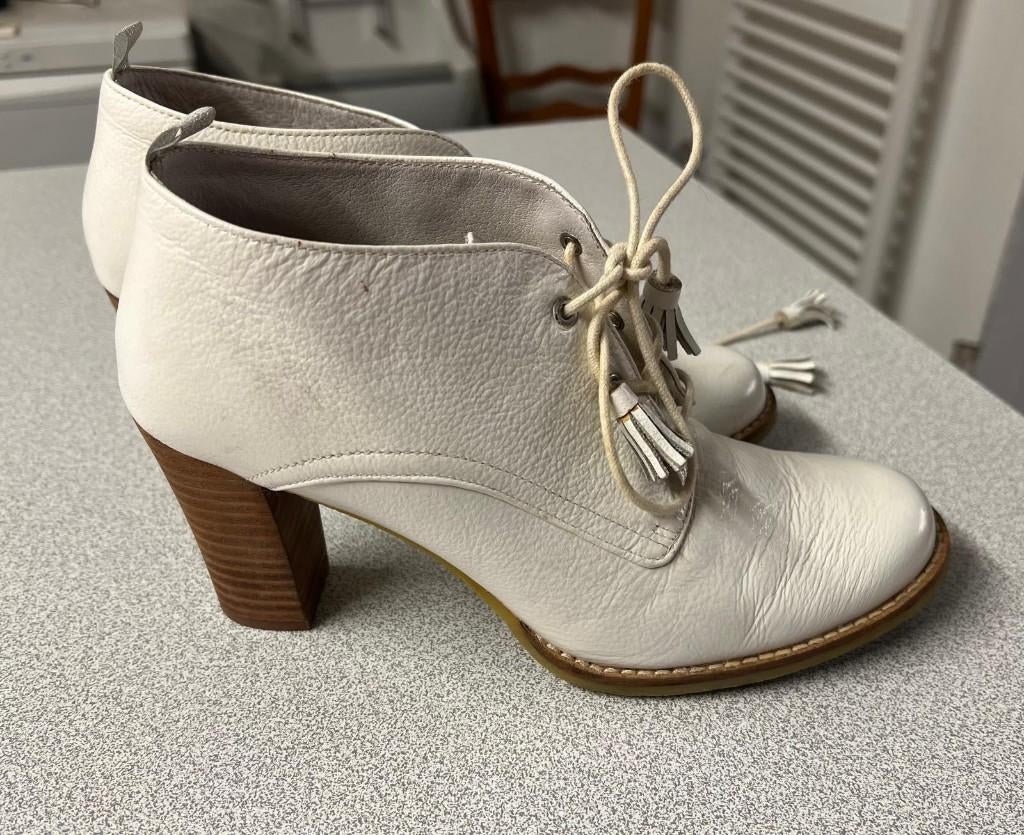 Nieuwe witte leren schoenen P 39, Ophalen, Wit, Nieuw, Schoenen met hoge hakken