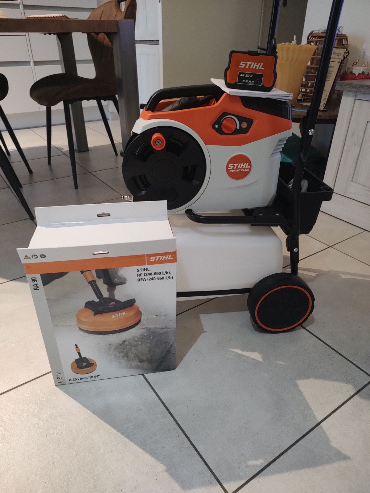 sthil accu hogedrukreiniger REA60 plus, Enlèvement, Neuf, Batterie, STIHL Combi/Multisysteem
