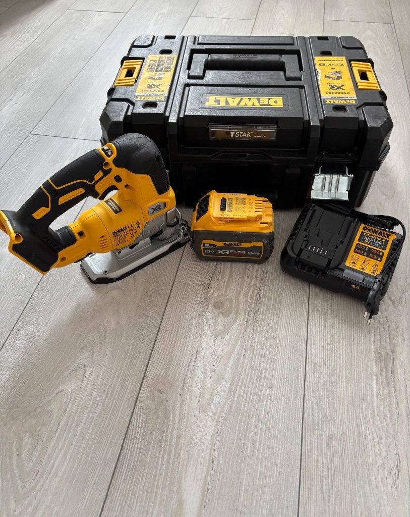 DeWALT DCS334 decoupeerzaag + FlexVolt 6Ah + TSTAK, Doe-het-zelf en Bouw, Ophalen of Verzenden, Zo goed als nieuw, Dewalt, Minder dan 600 watt