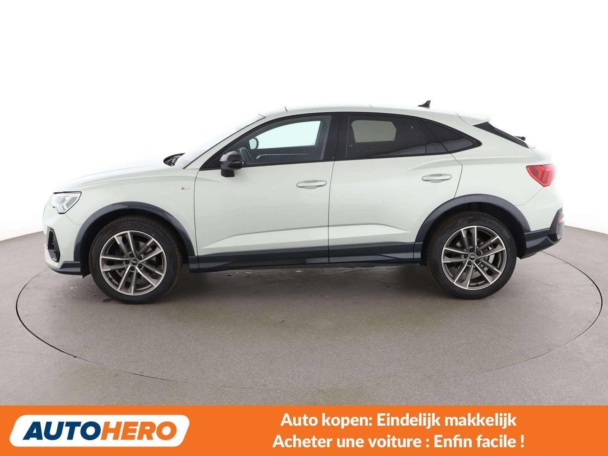 Audi Q3 35 TDI S line (année de construction 2021), Autos, Audi, Argent ou Gris, Noir, 5 portes, Occasion
