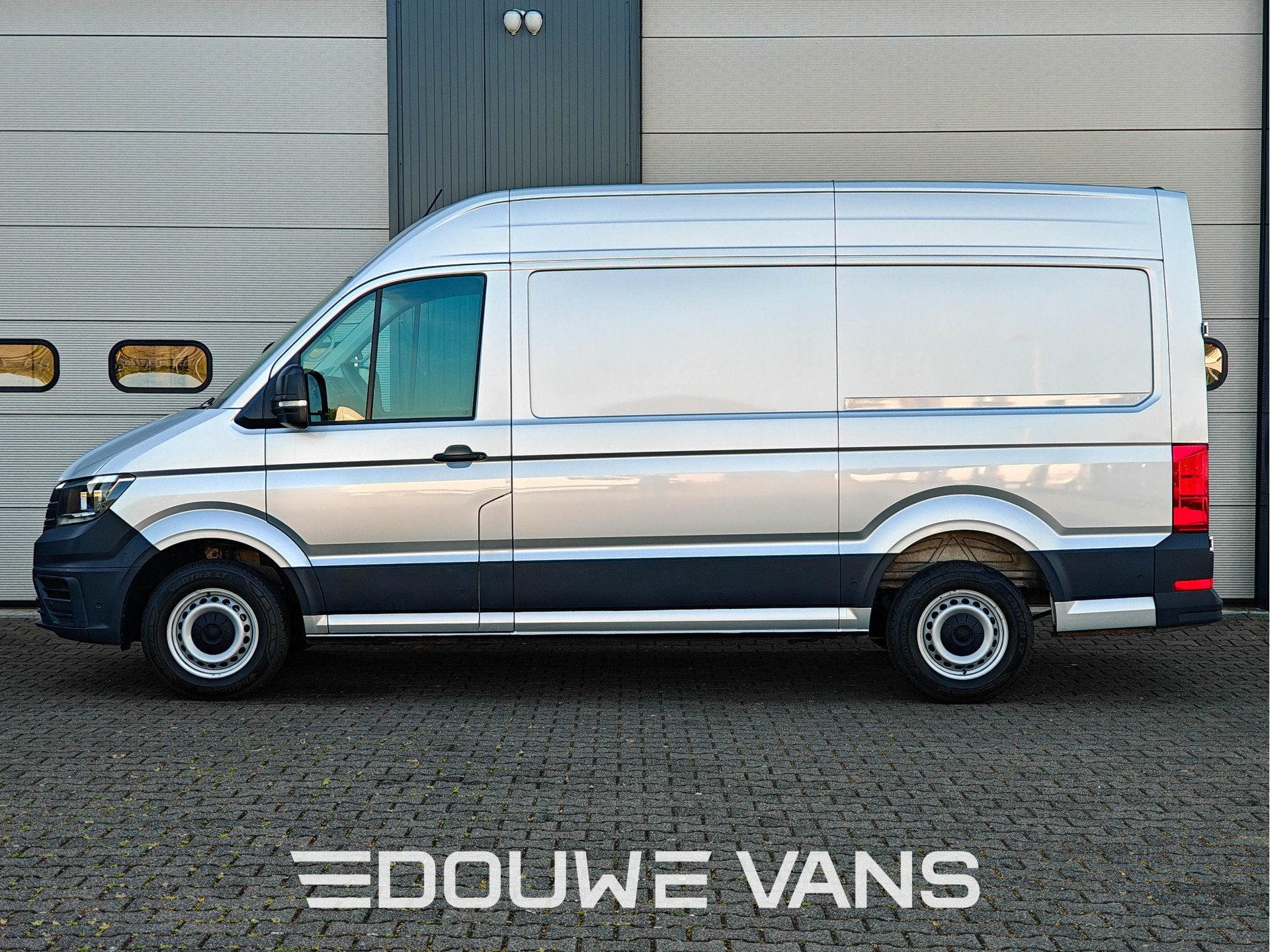 Volkswagen Crafter L3 H2 Automaat Zilver Camera Stoelverw. C, Auto's, Bestelwagens en Lichte vracht, Stof, Gebruikt, Zwart, 4 cilinders