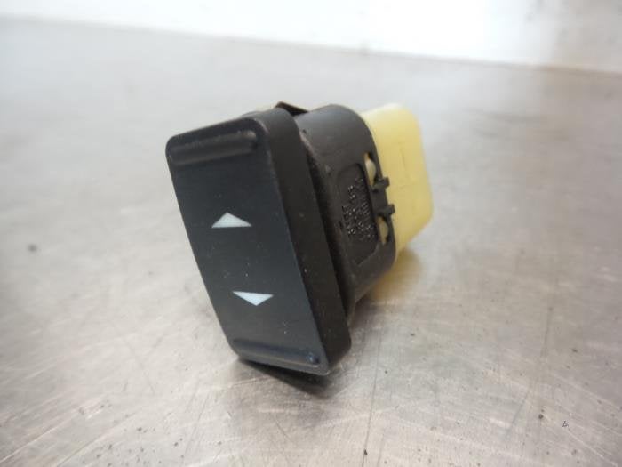 Elektrisch Raam Schakelaar van een Ford Focus (Focus 04-), Gebruikt, -, -, Ophalen of Verzenden