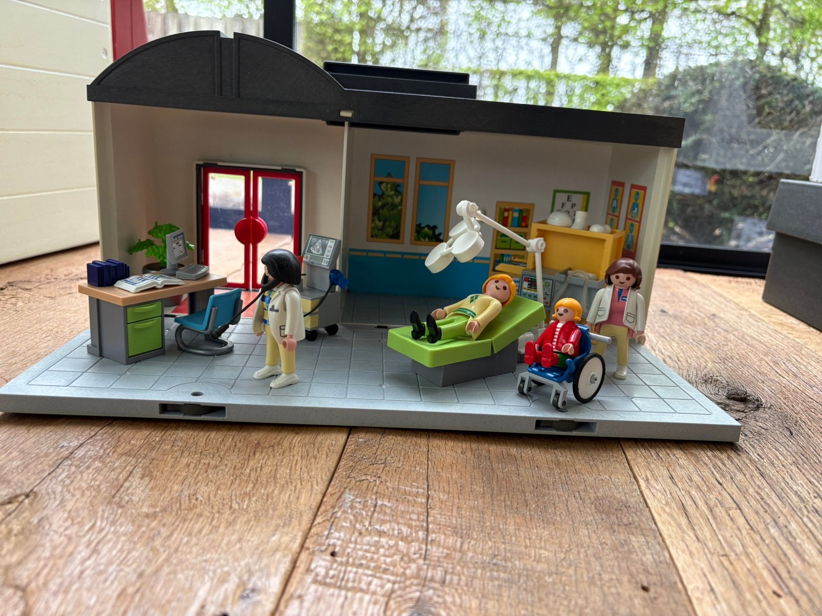 Playmobil meeneem ziekenhuis 5953, Ophalen, Zo goed als nieuw, Figuren