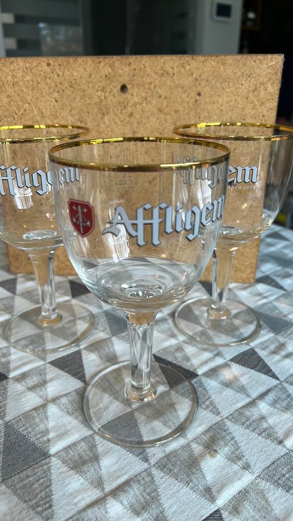 Affligem glazen, Verzamelen, Glas en Drinkglazen, Ophalen, Zo goed als nieuw, Bierglas