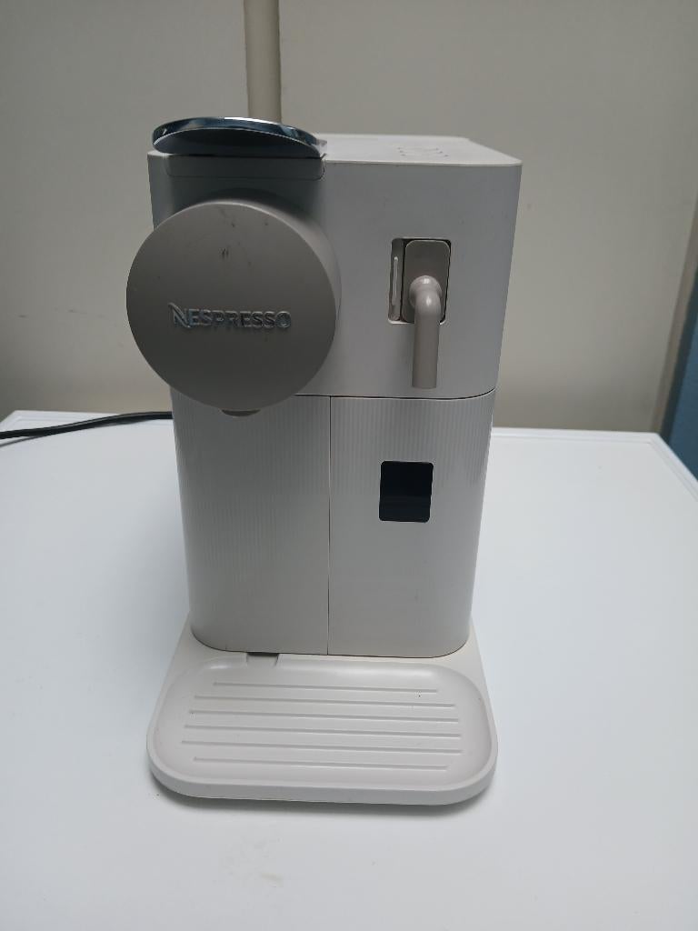 machine à café, De'Longhi, De'Longhi, Porte-capsules, Comme neuf