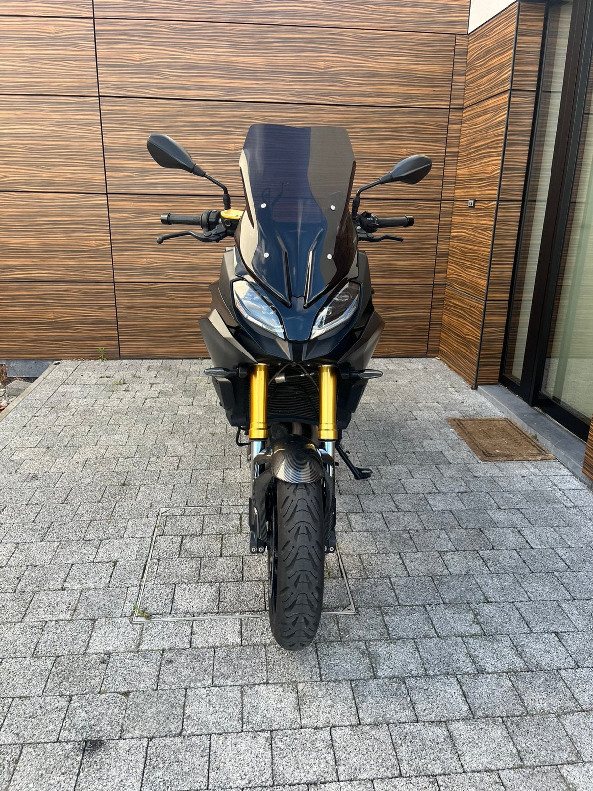 BMW F900XR A2, Motoren, Handvatverwarming, Gebruikt, Particulier, Toermotor