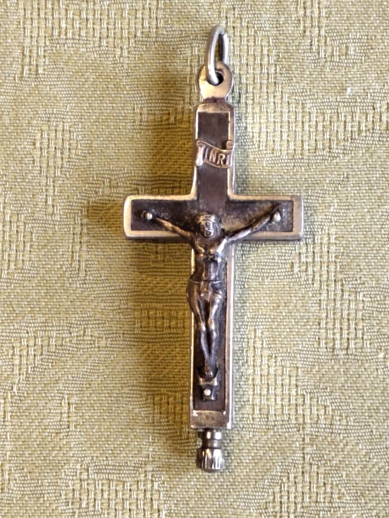 Relique de la croix de Jérusalem - chapelle Sainte-Hélène, Collections, Religion, Enlèvement ou Envoi