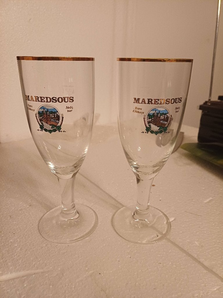 Lunettes, Enlèvement, Comme neuf, Verre à bière
