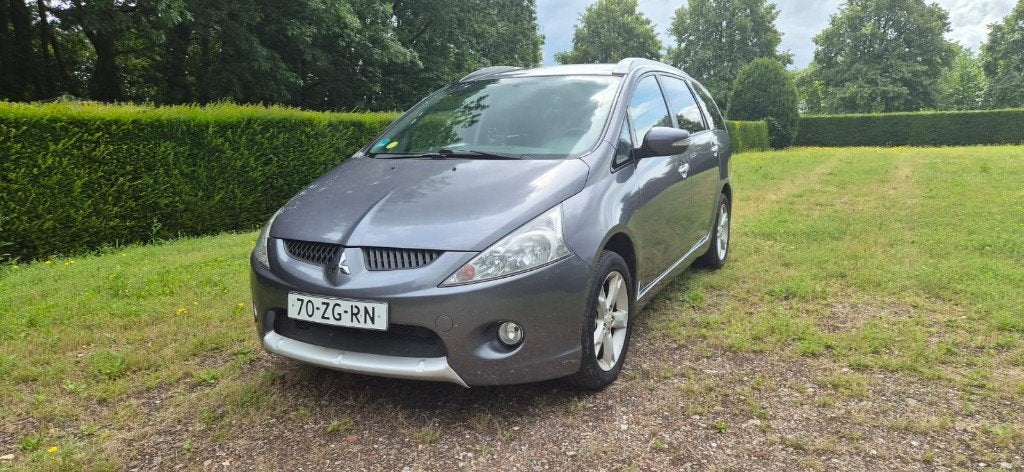 Mitsubishi Grandis Essence 7 sièges, Autos, Argent ou Gris, Achat, Grandis, Boîte manuelle