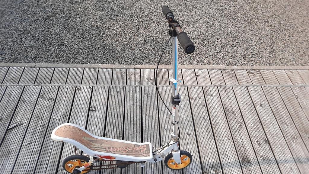 Space Scooter, Ophalen