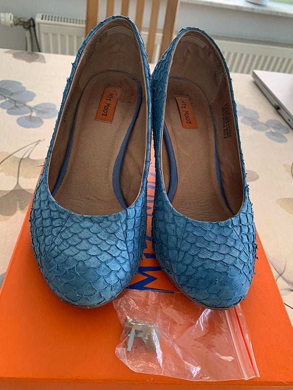 Miz Mooz pumps, Kleding | Dames, Schoenen, Ophalen, Pumps, Blauw, Zo goed als nieuw