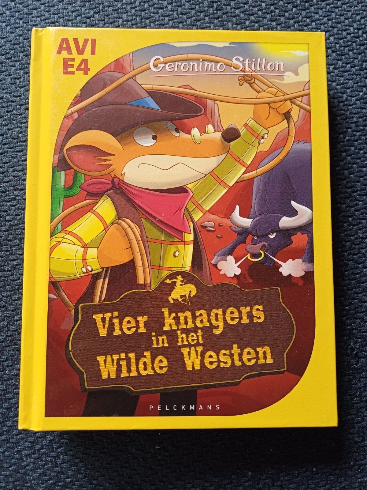 Geronimo Stilton AVI E4 Vier knagers in het Wilde Westen, Ophalen, Zo goed als nieuw, Geronimo Stilton