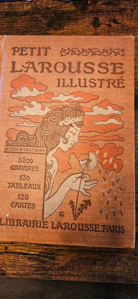 Petit larousse illustré 1922, Antiek en Kunst, Ophalen