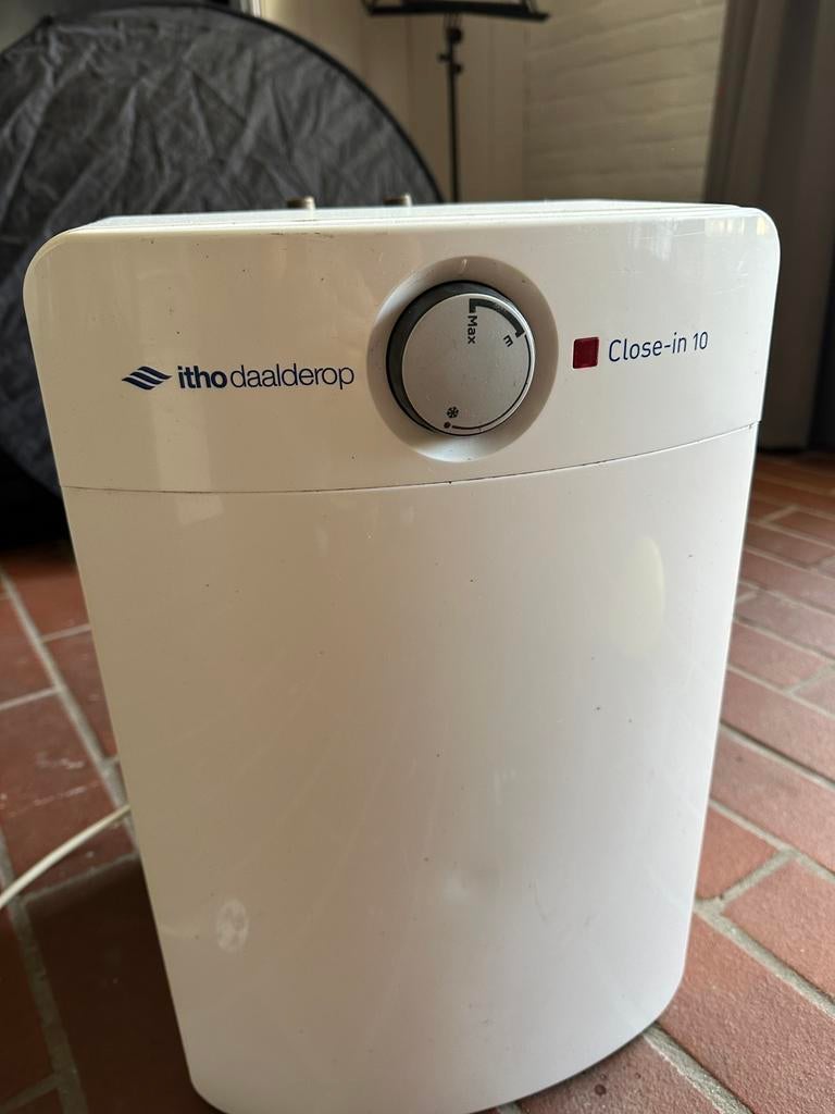 Itho daalderop close-in 10 en Flush 300 pro, Ophalen of Verzenden, Gebruikt