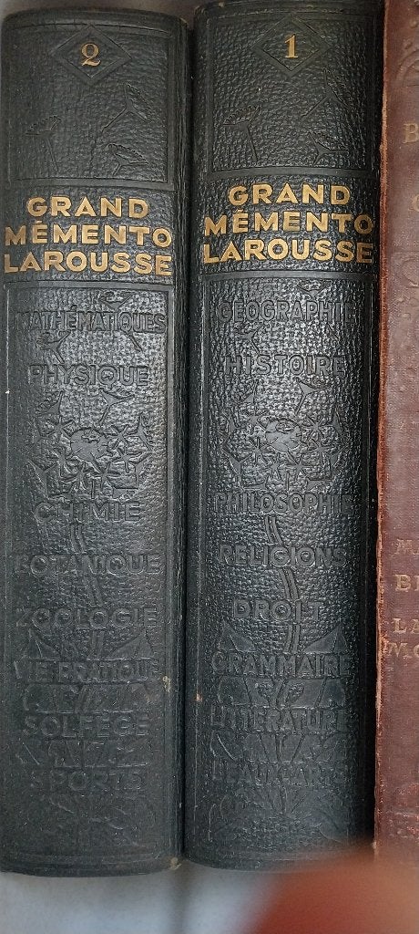 "Grand Mémento Encyclopédique Larousse" 2 volumes., Livres, Série complète, Enlèvement ou Envoi, Général, Utilisé
