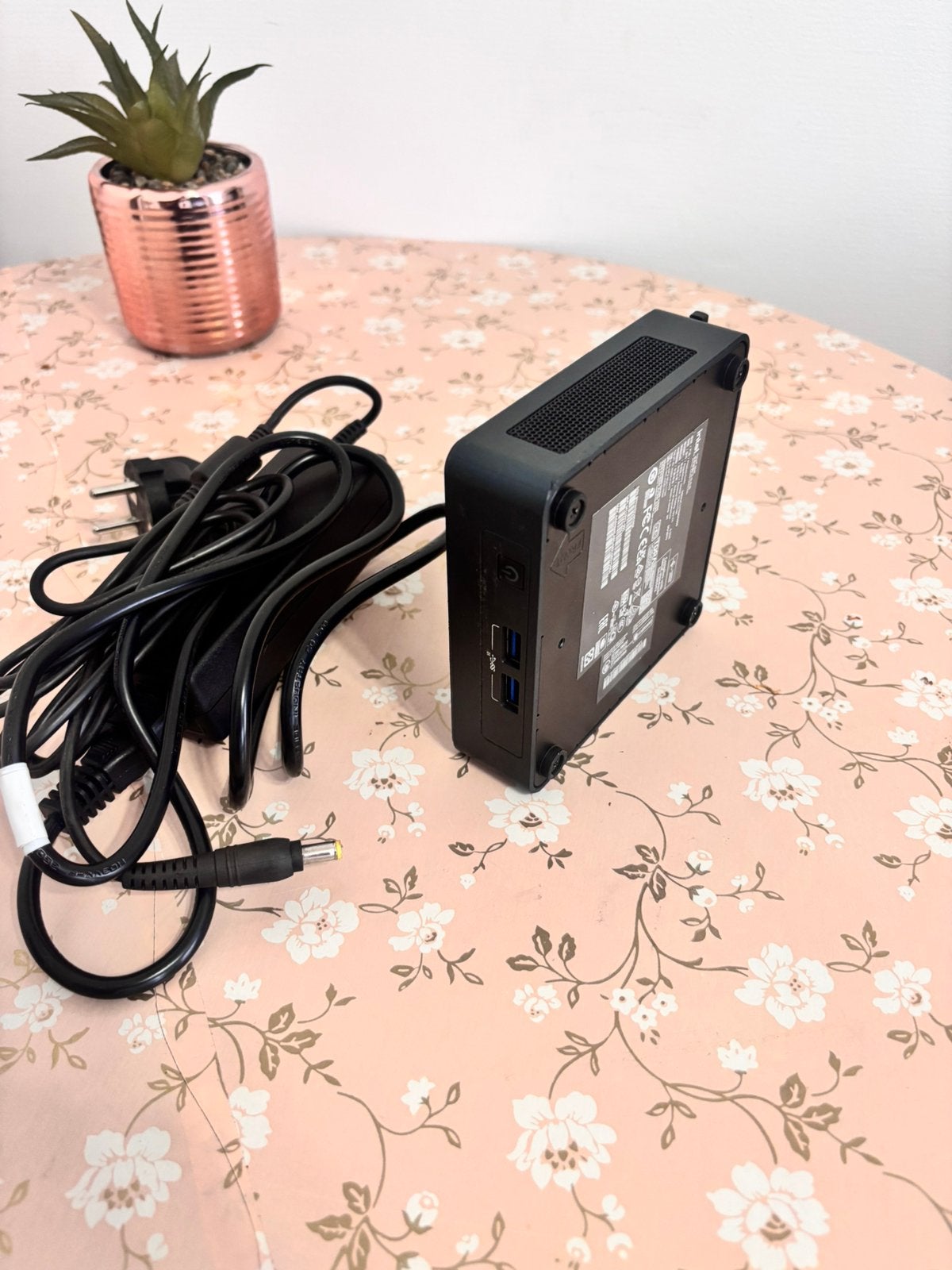 ️ Intel NUC 11 Pro – i5 / 8 Go RAM / SSD 250 Go / Iris Xe, Enlèvement ou Envoi, Comme neuf