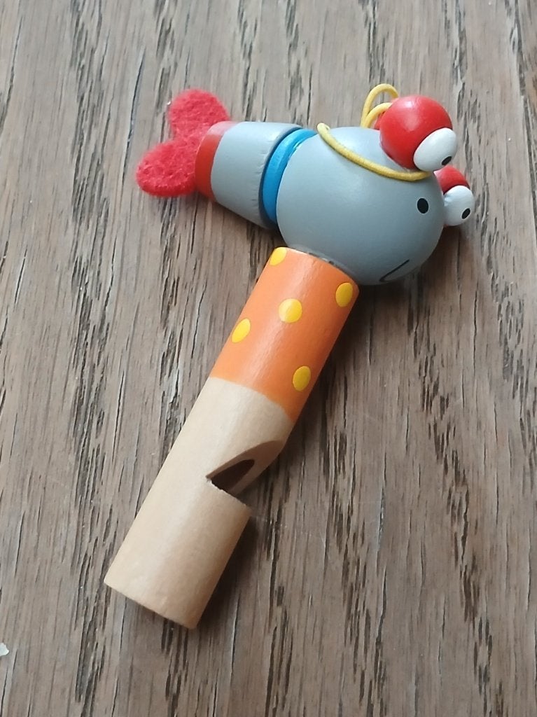 Houten Fluitje Visje - Kinder Muziekinstrument, Kinderen en Baby's, Ophalen of Verzenden, Zo goed als nieuw, Overige typen