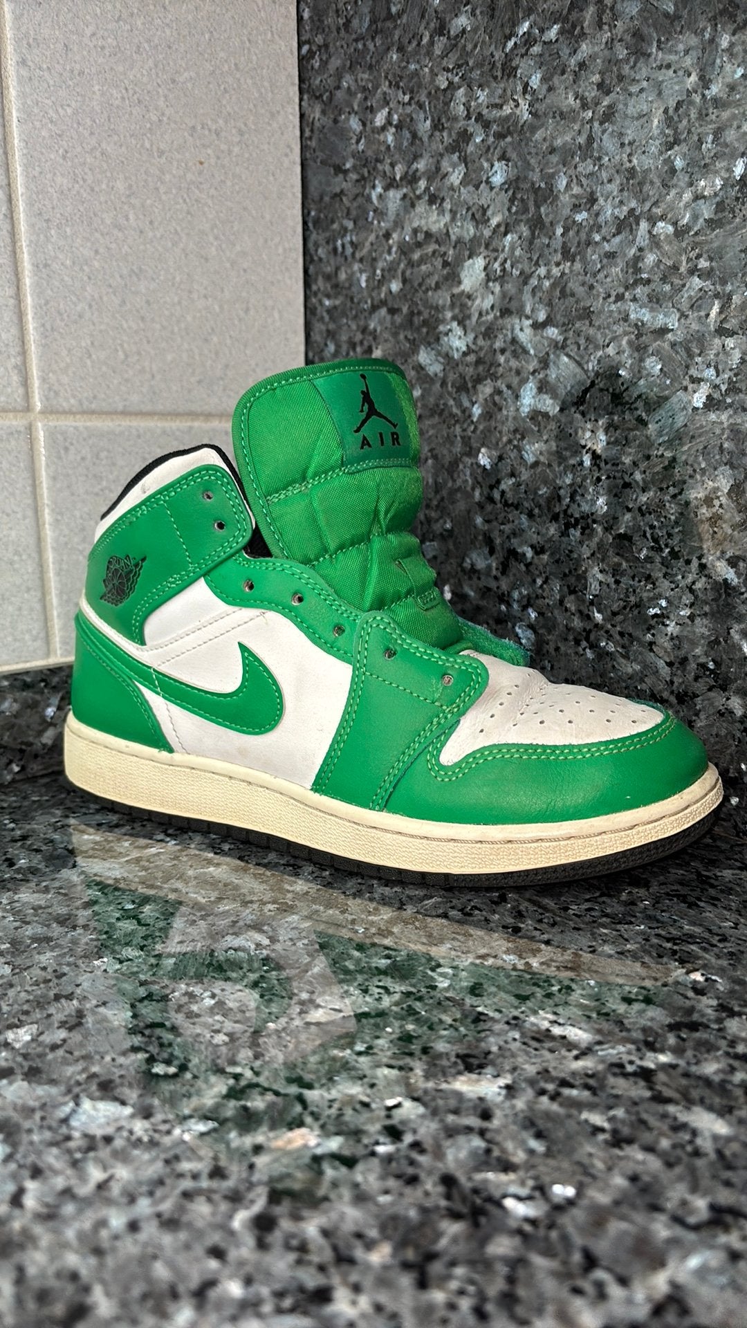 Jordan 1 mid, Kleding | Heren, Schoenen, Ophalen, Zo goed als nieuw, Sneakers