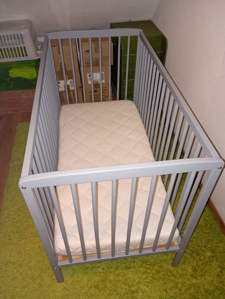 Babybed 120 x 60, Ophalen, Zo goed als nieuw, Ledikant